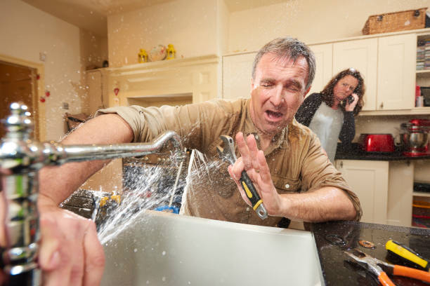 Best Water damage restoration process  in King City, CA